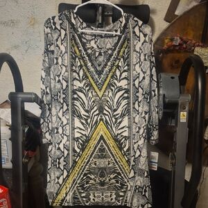Black and White Patterned Blouse with Gold Accents